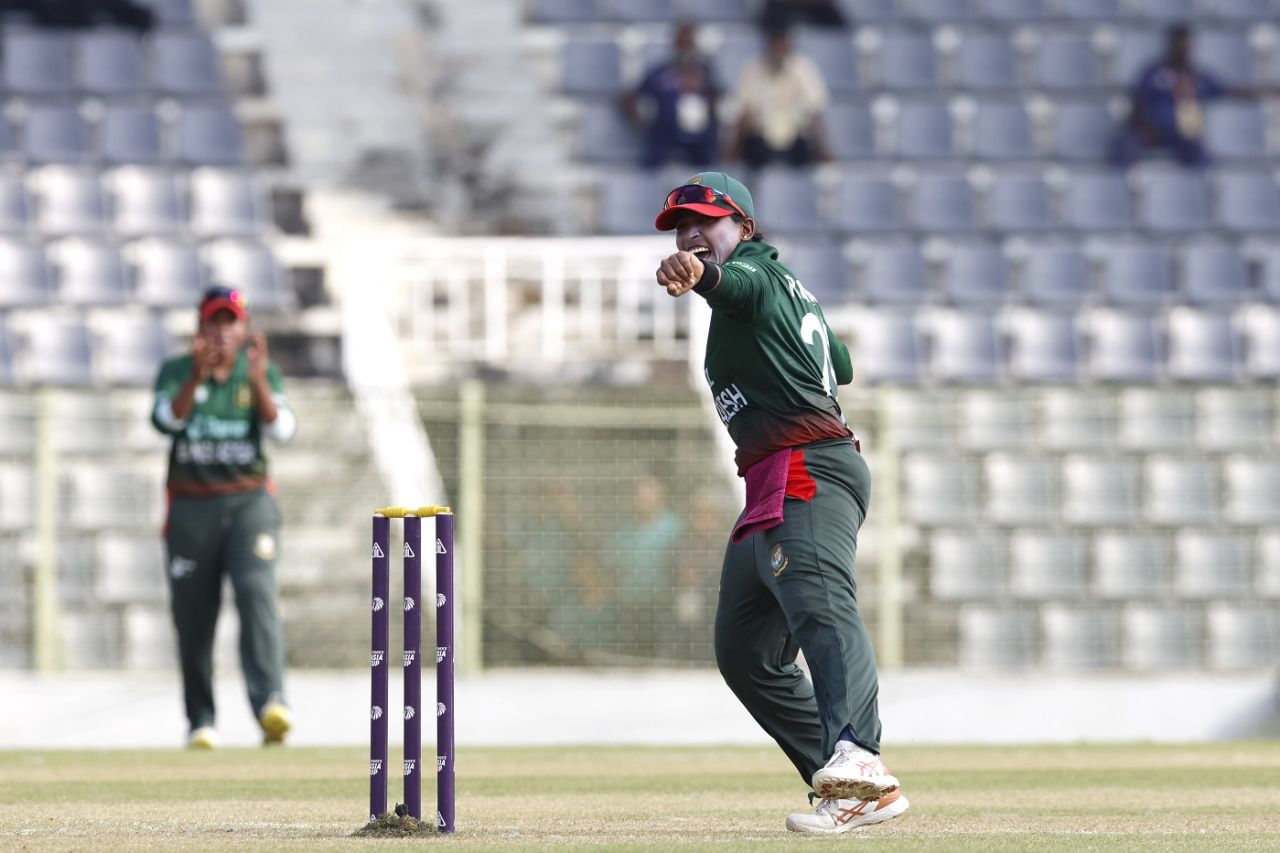 Rumana Ahmed exults after dismissing Richa Ghosh, India vs Bangladesh, Sylhet, Women's Asia Cup, October 8, 2022