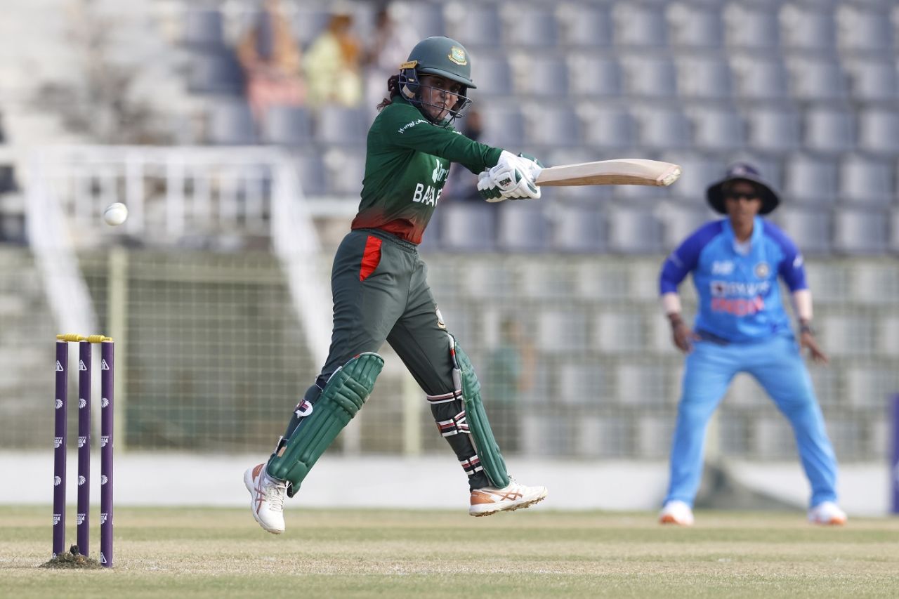 Nigar Sultana was the lone ranger for Bangladesh with the bat, India vs Bangladesh, Sylhet, Women's T20 Asia Cup, October 8, 2022