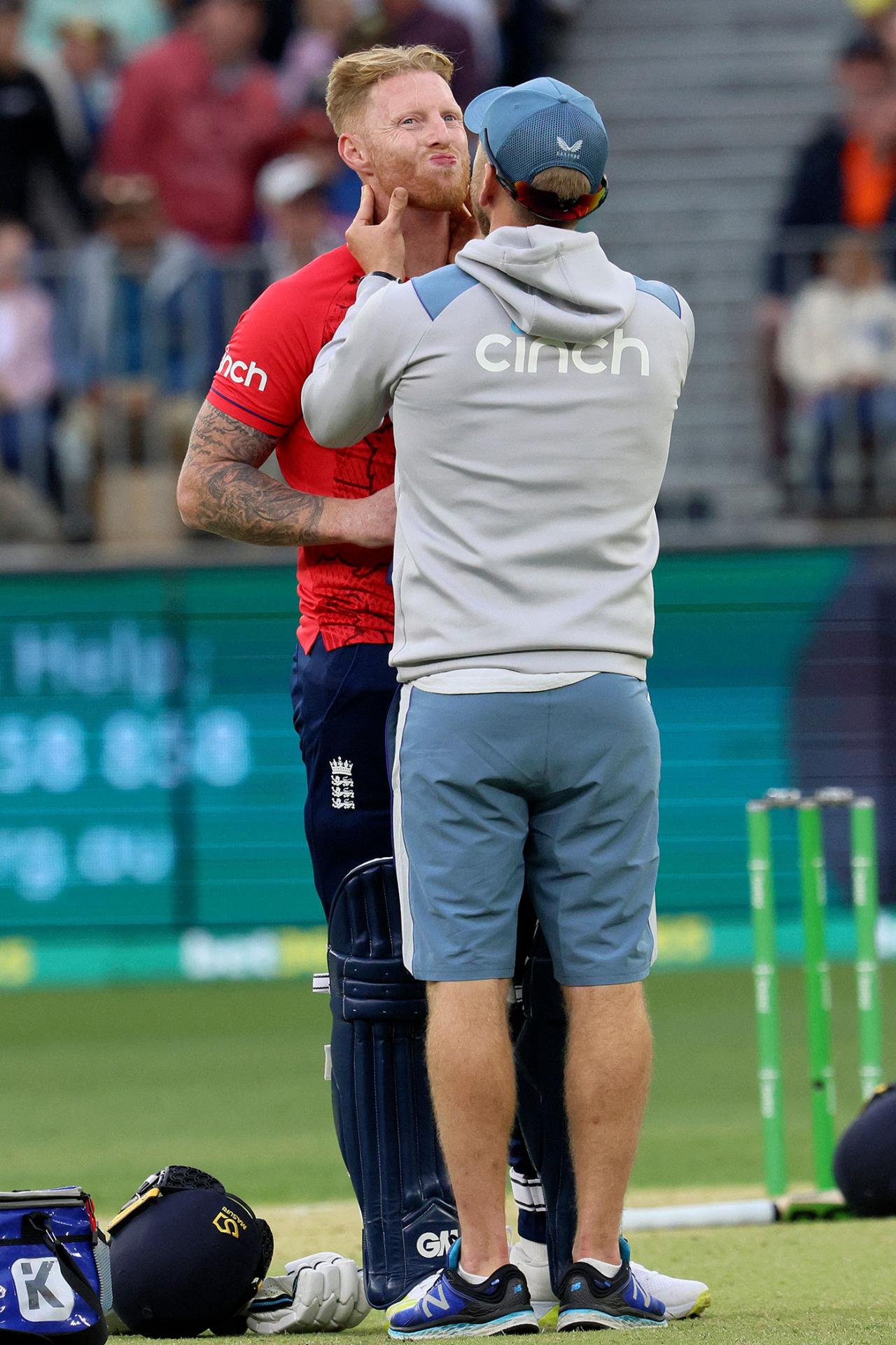 Ben Stokes gets checked out after a blow on the chin, England vs Australia, 1st T20I, Perth, October 9, 2022