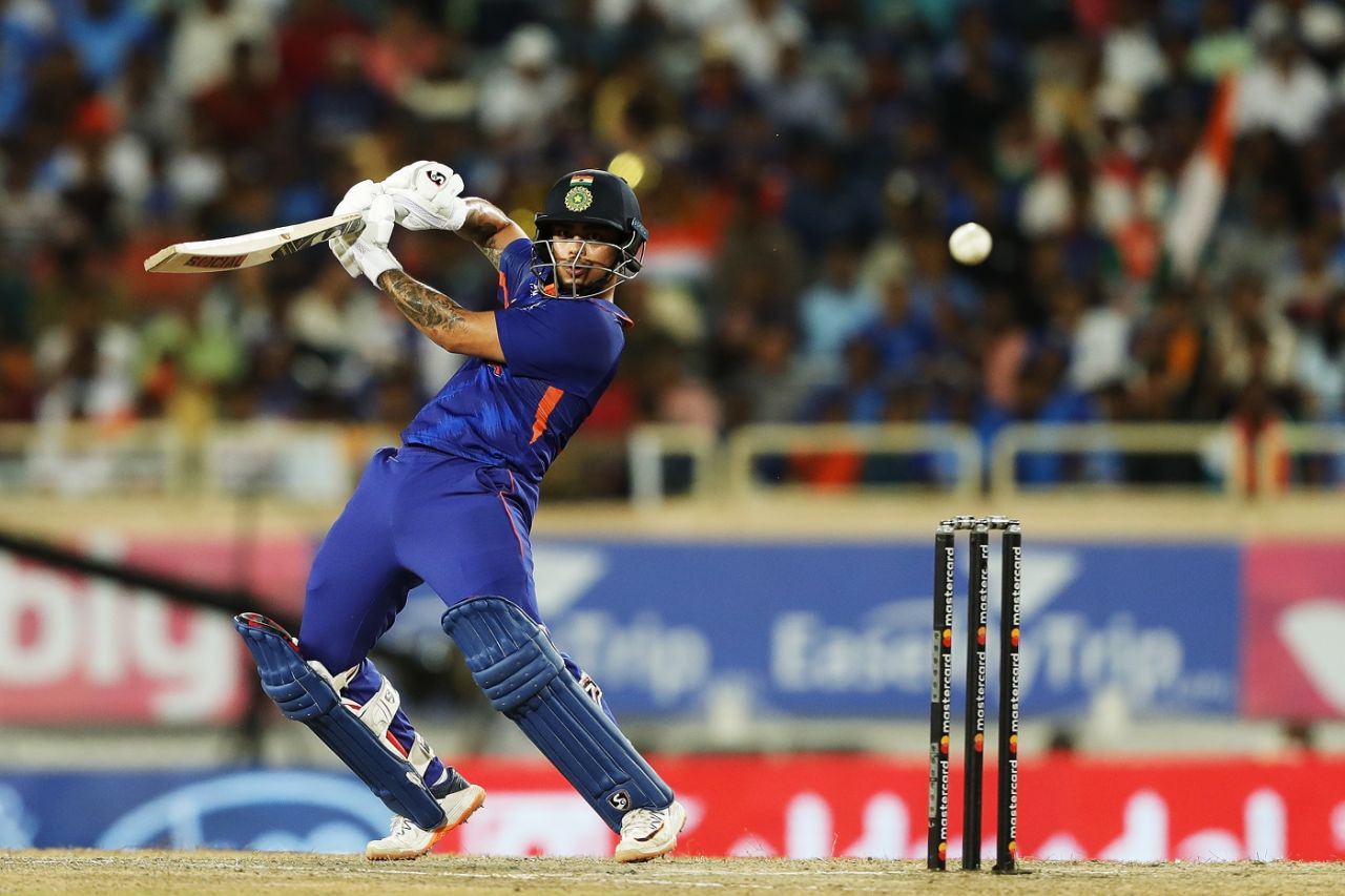 Ishan Kishan scythes a boundary past the keeper's left, India vs South Africa, 2nd ODI, Ranchi, October 9, 2022