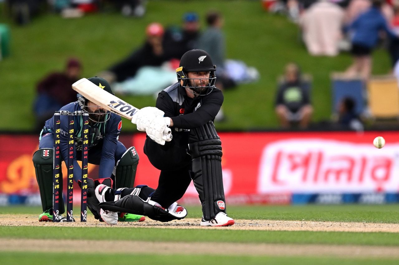 Devon Conway looks to sweep, New Zealand vs Pakistan, T20I tri-series, Christchurch, October 11, 2022