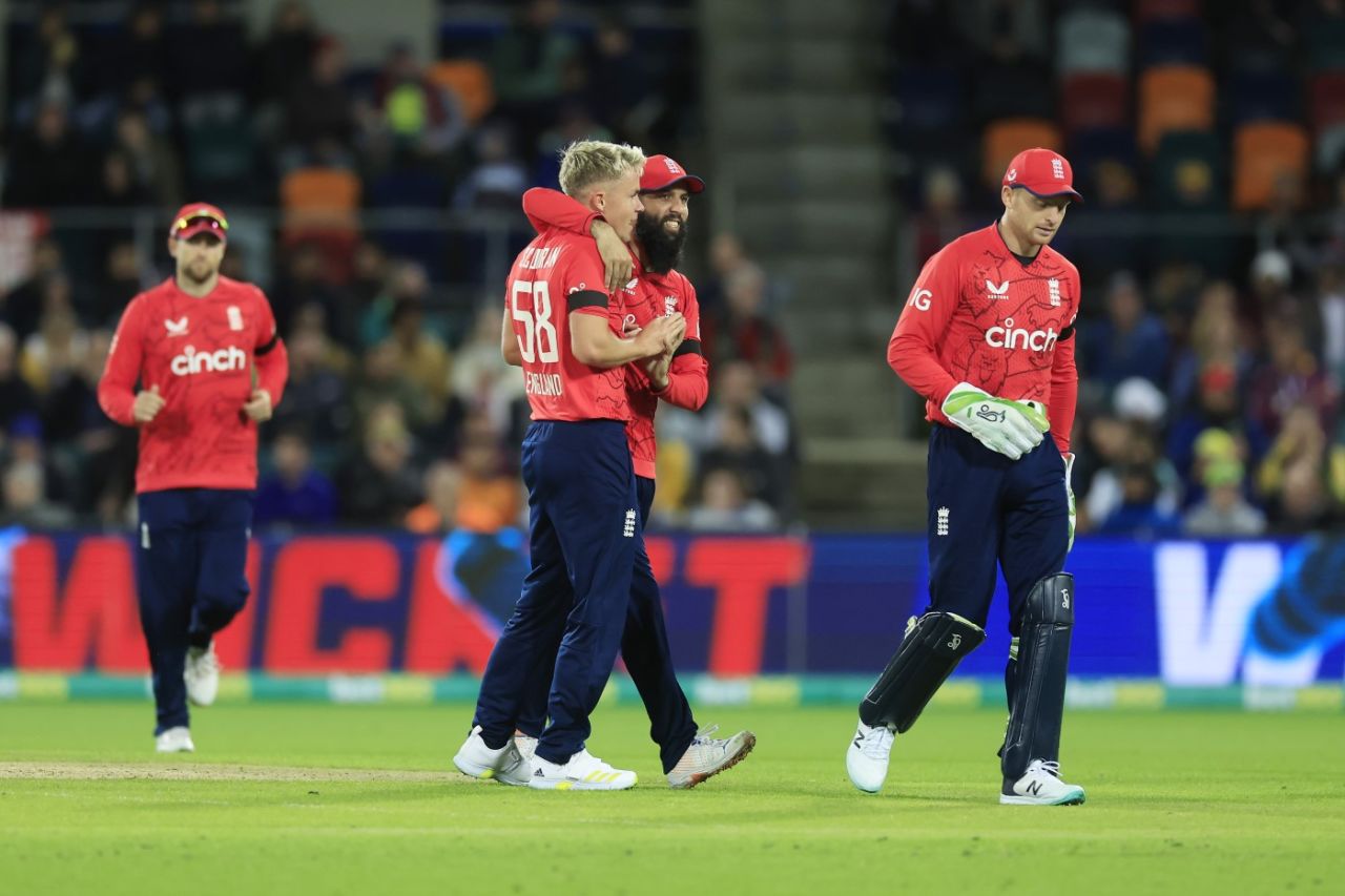 Sam Curran celebrates the wicket of Glenn Maxwell, Australia vs England, 2nd T20I, Canberra, October 12, 2022