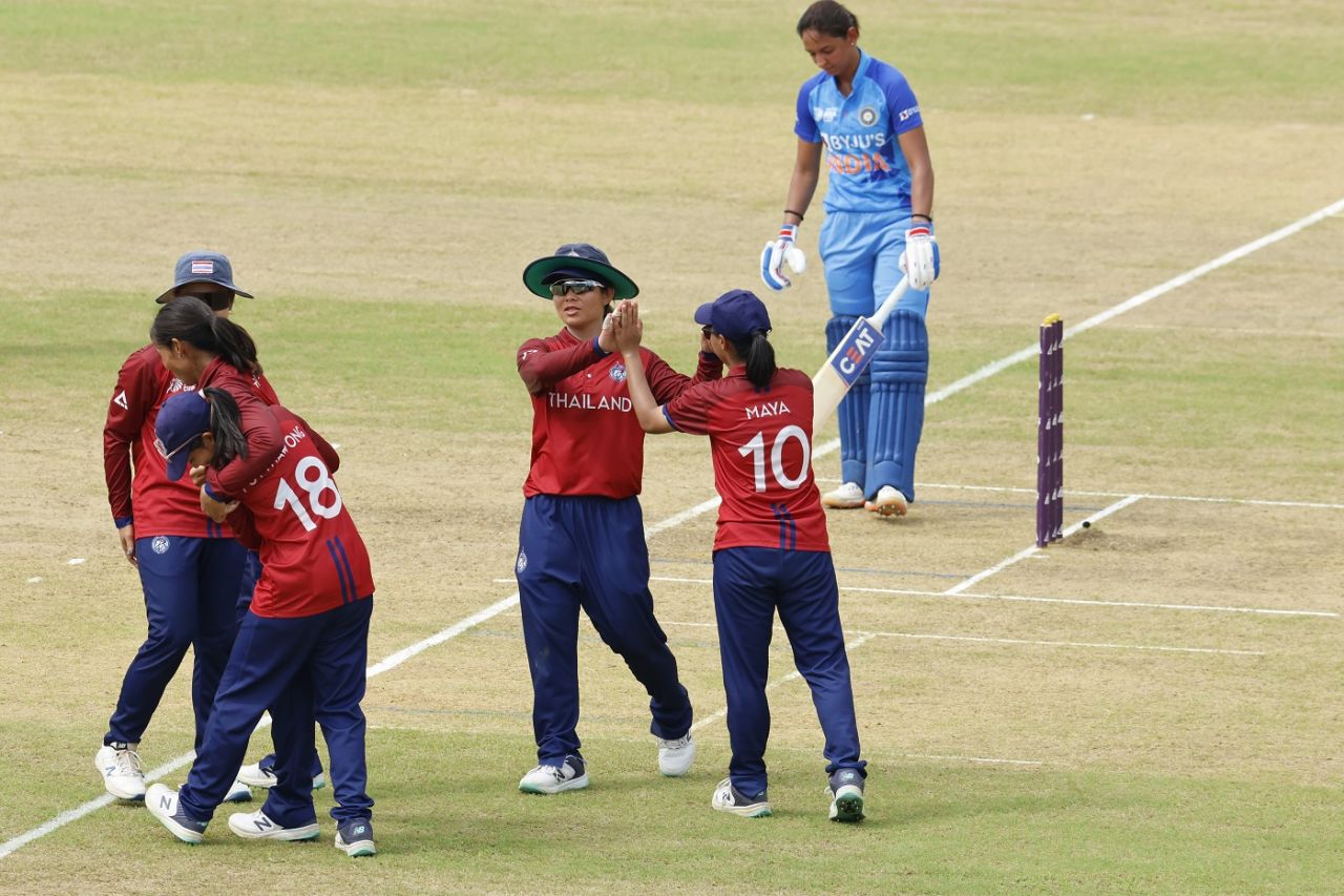 Thailand players celebrate the big scalp of Harmanpreet Kaur , India vs Thailand, 1st semi-final, Women's T20 Asia Cup, Sylhet, October 13, 2022