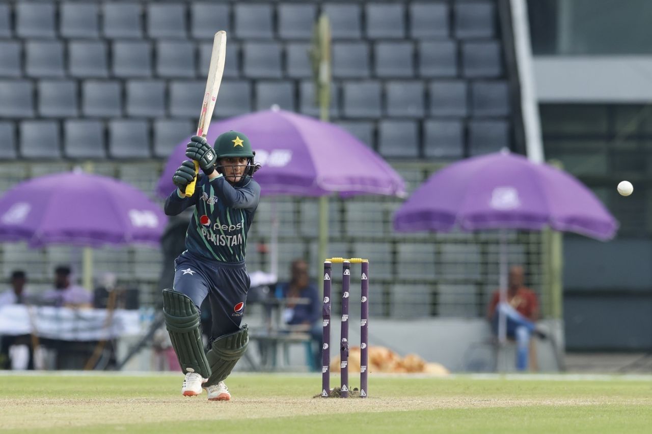 Bismah Maroof made a 41-ball 42, Pakistan vs Sri Lanka, 2nd Semi-Final, Women's Asia Cup, Sylhet, October 13, 2022