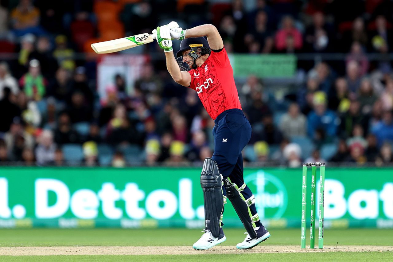 Jos Buttler punches through the off side, Australia vs England, 3rd T20I, Canberra, October 14, 2022