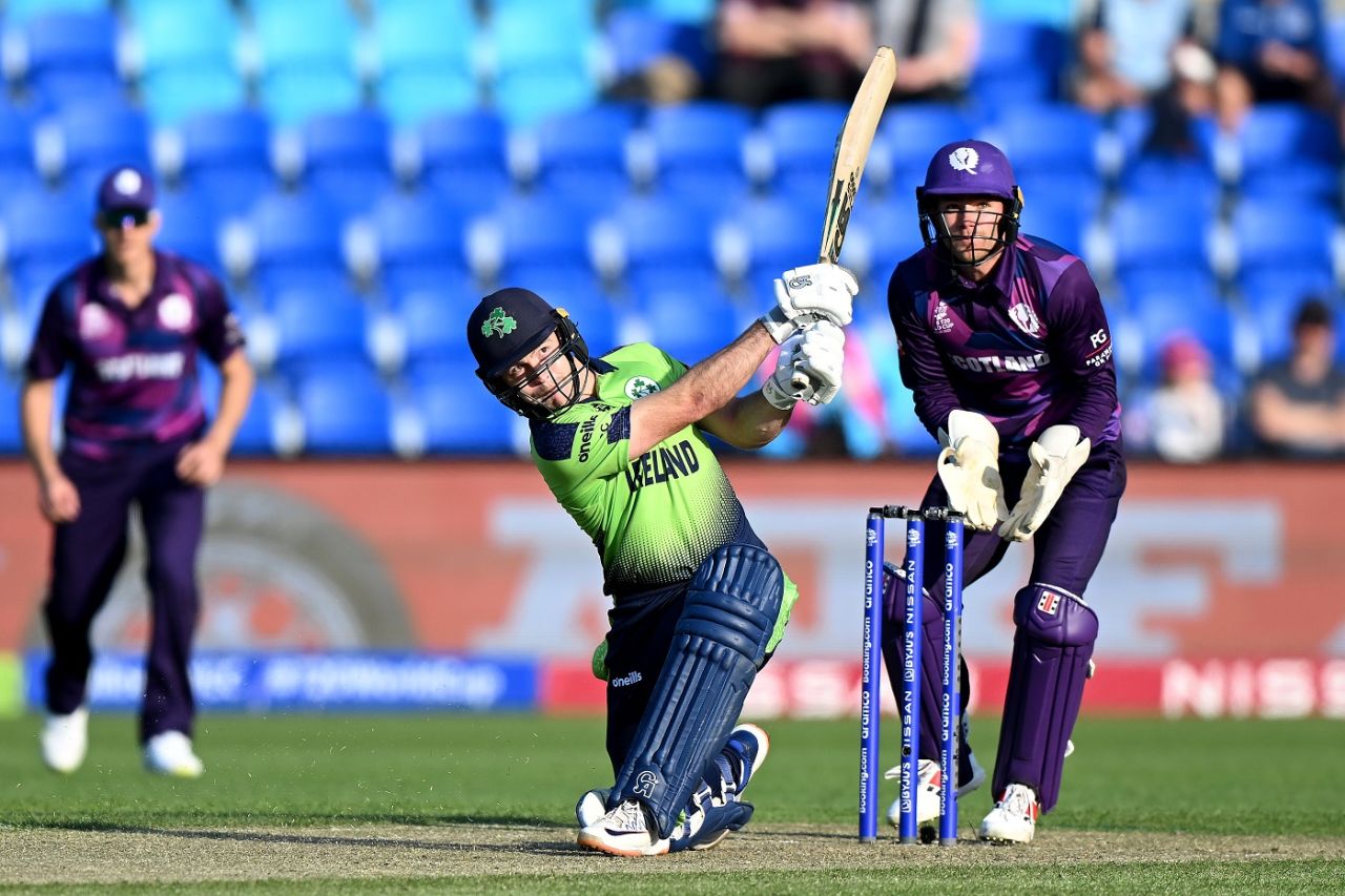 Curtis Campher upped the ante after early wickets, Ireland vs Scotland, Group B, T20 World Cup, Hobart, October 19, 2022