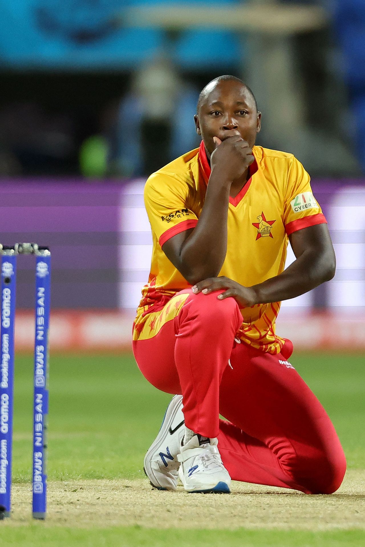 Alas, ponders Tendai Chatara, as a leg-before appeal goes against his wishes, West Indies vs Zimbabwe, ICC Men's T20 World Cup, Hobart, October 19, 2022