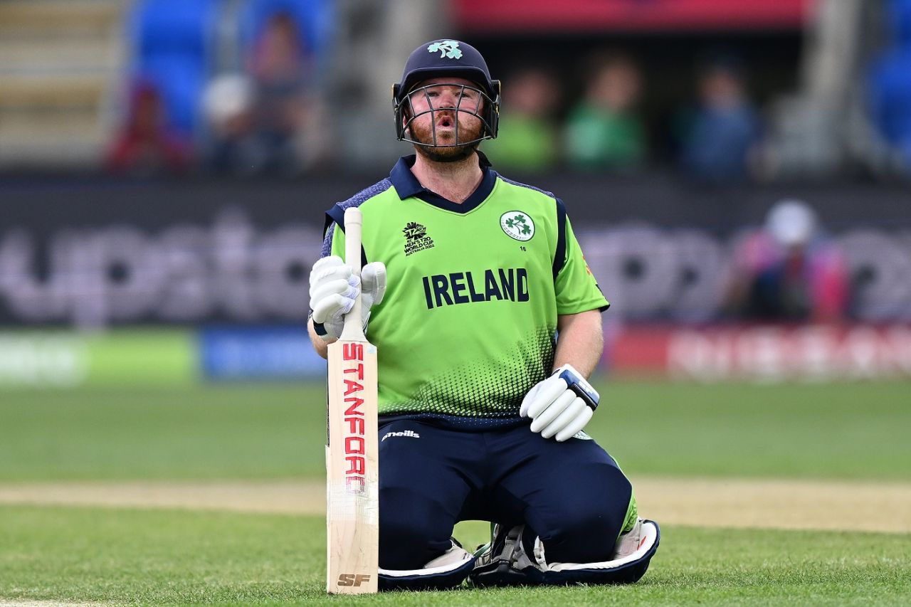 Paul Stirling reacts after being struck by the ball, Ireland vs West Indies, ICC Men's T20 World Cup, Hobart, October 21, 2022