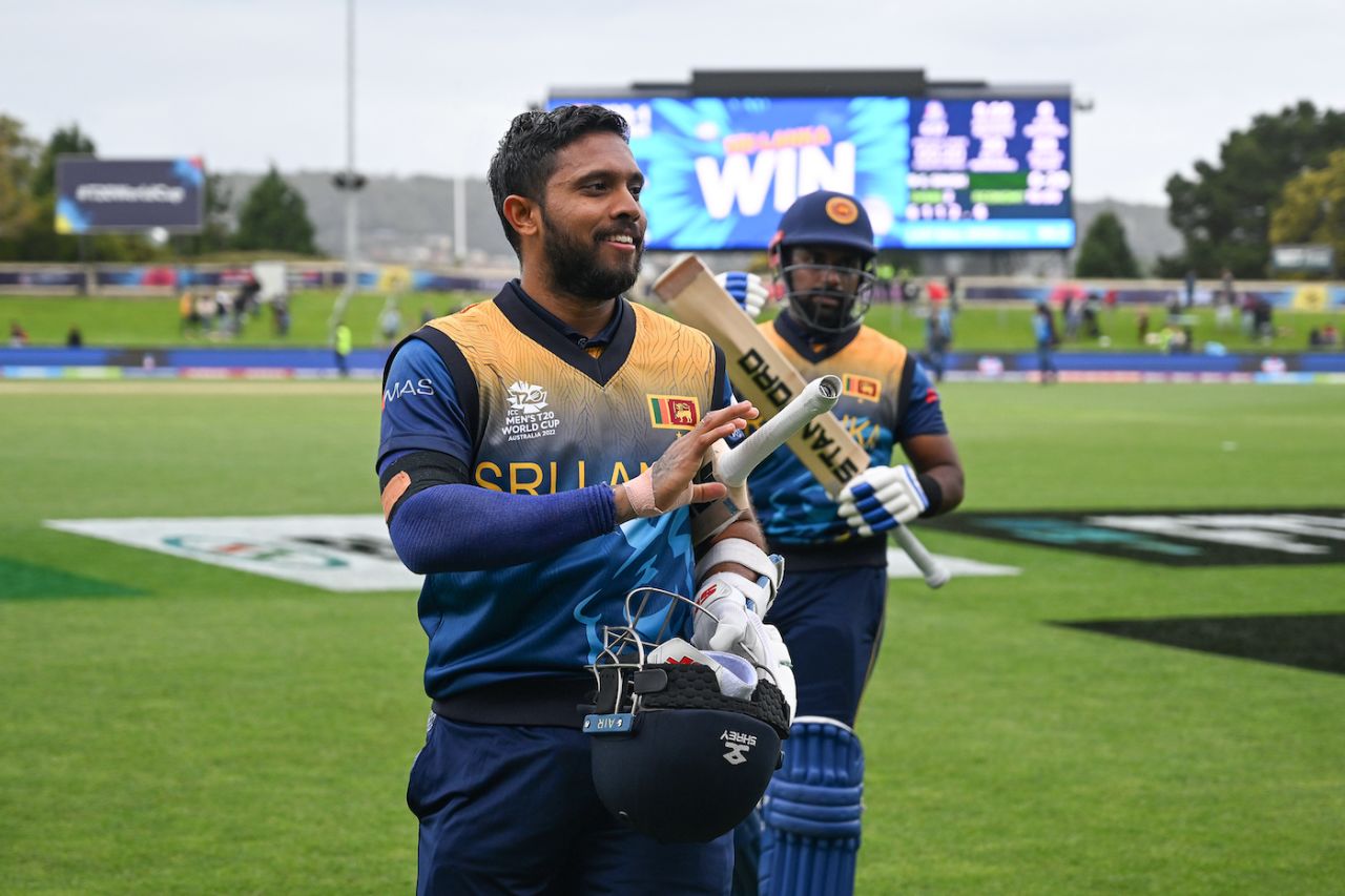 Kusal Mendis walks back after completing Sri Lanka's win, Ireland vs Sri Lanka, ICC Men's T20 World Cup 2022, Hobart, October 23, 2022