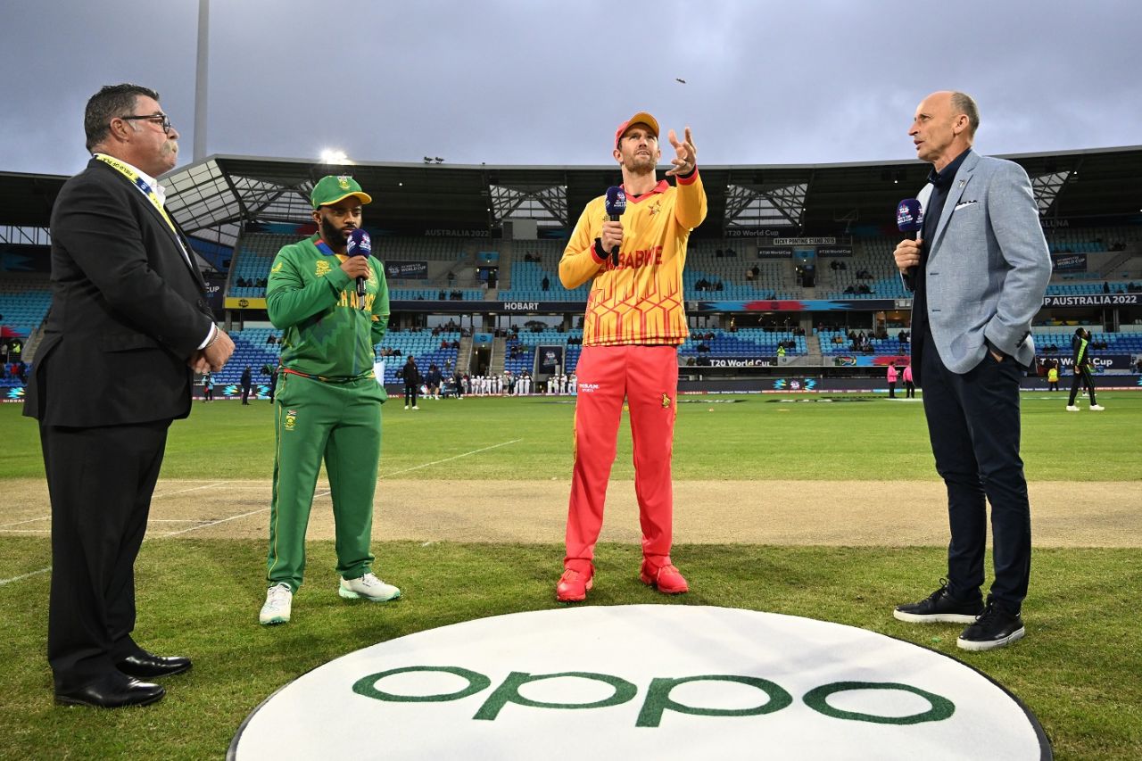 Zimbabwe won the toss before rain arrived and elected to bat, South Africa vs Zimbabwe, ICC Men's T20 World Cup 2022, Super 12s, Hobart, October 24, 2022
