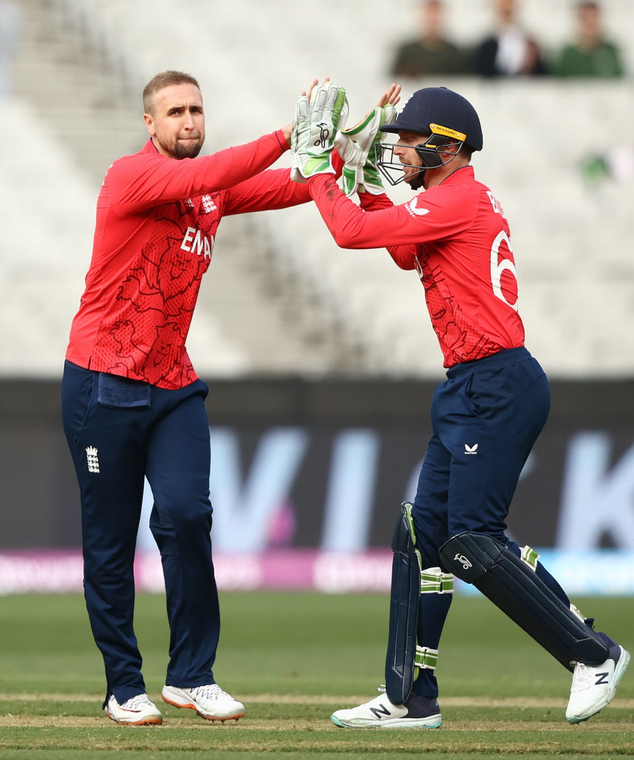 Liam Livingstone and Jos Buttler celebrate, England vs Ireland, ICC Men's T20 World Cup 2022, Melbourne, October 26, 2022