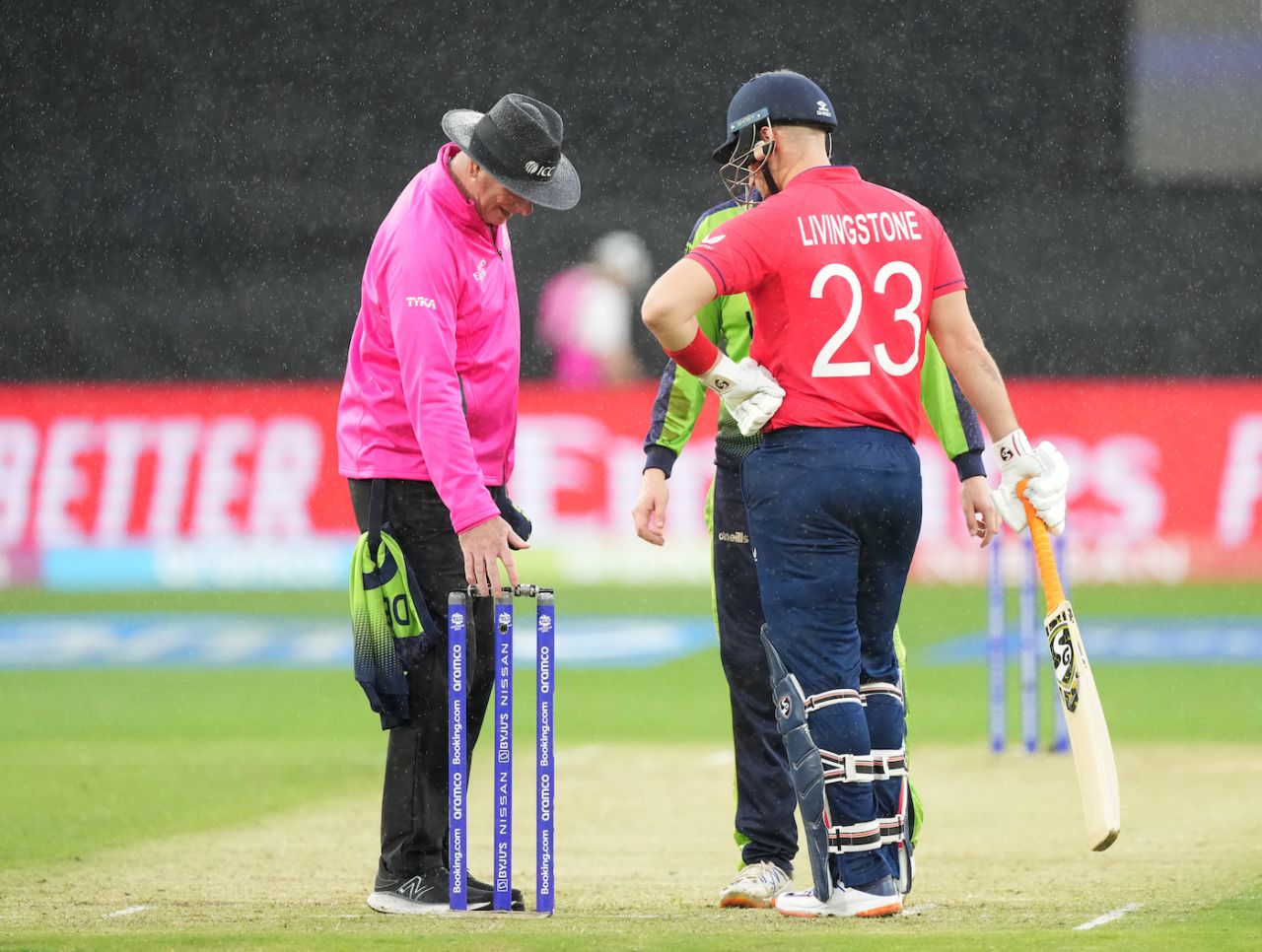 Liam Livingstone looks on as umpire Paul Reiffel signals the final break in play because of rain, England vs Ireland, T20 World Cup, Melbourne, October 26, 2022