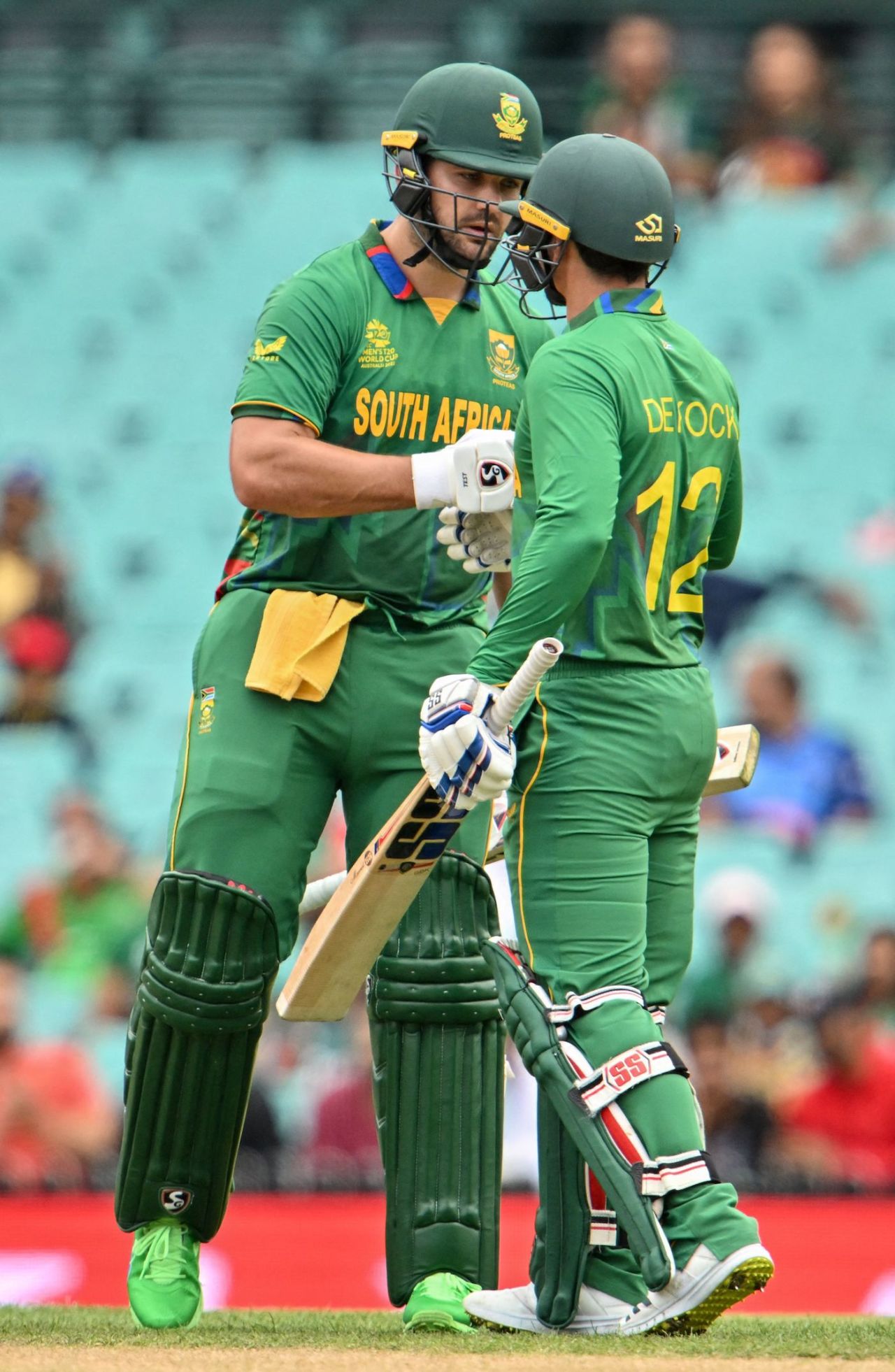 Nothing the Bangladesh bowlers threw at them seemed to trouble Rilee Rossouw or Quinton de Kock, Bangladesh vs South Africa, T20 World Cup, Sydney, October 27, 2022