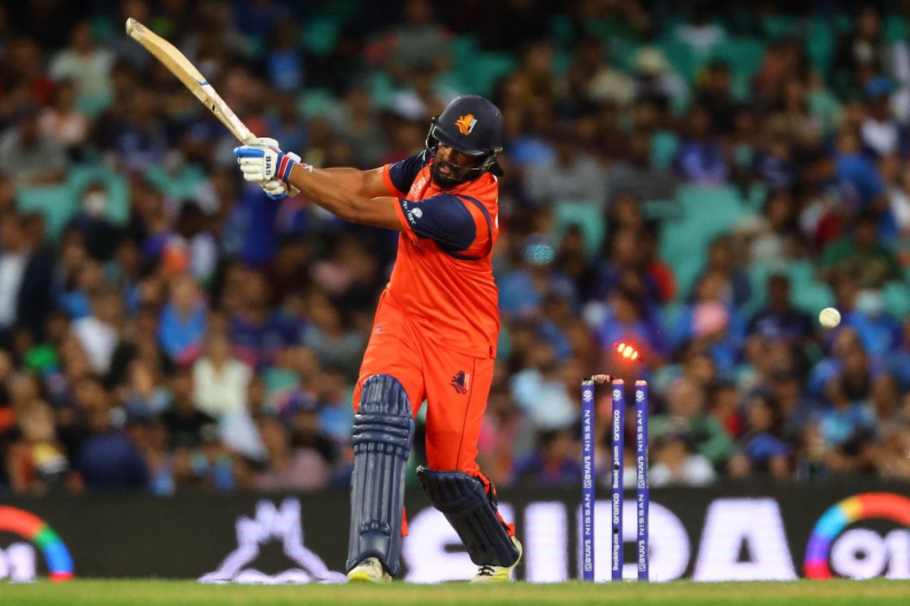 Vikramjit Singh loses his bails, India vs Netherlands, Men's T20 World Cup, Sydney, October 27, 2022
