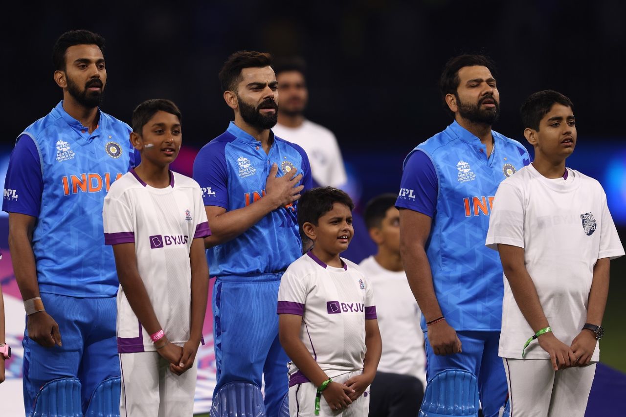 KL Rahul, Virat Kohli and Rohit Sharma sing the national anthem, India vs South Africa, Perth, T20 World Cup 2022, October 30, 2022