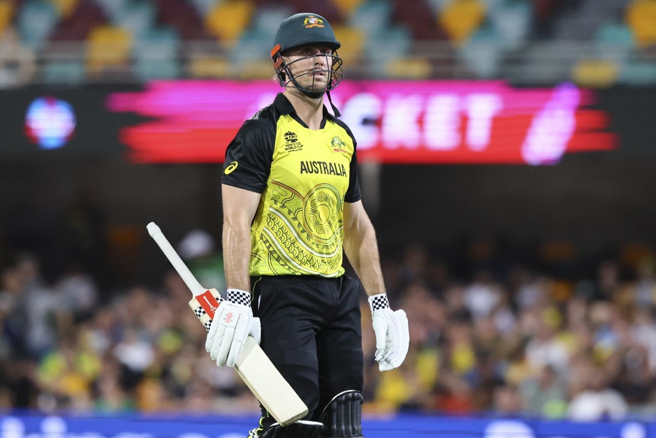 Mitchell Marsh walks back after being dismissed by Barry McCarthy, Australia vs Ireland, Brisbane, Men's T20 World Cup 2022, October 31, 2022
