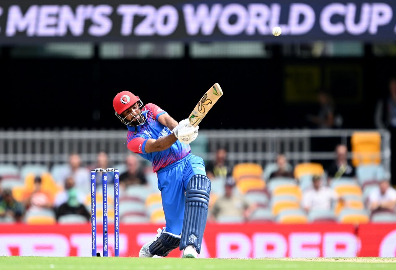 Usman Ghani goes big over midwicket, Afghanistan vs Sri Lanka, Men's T20 World Cup 2022, Brisbane, November 1, 2022