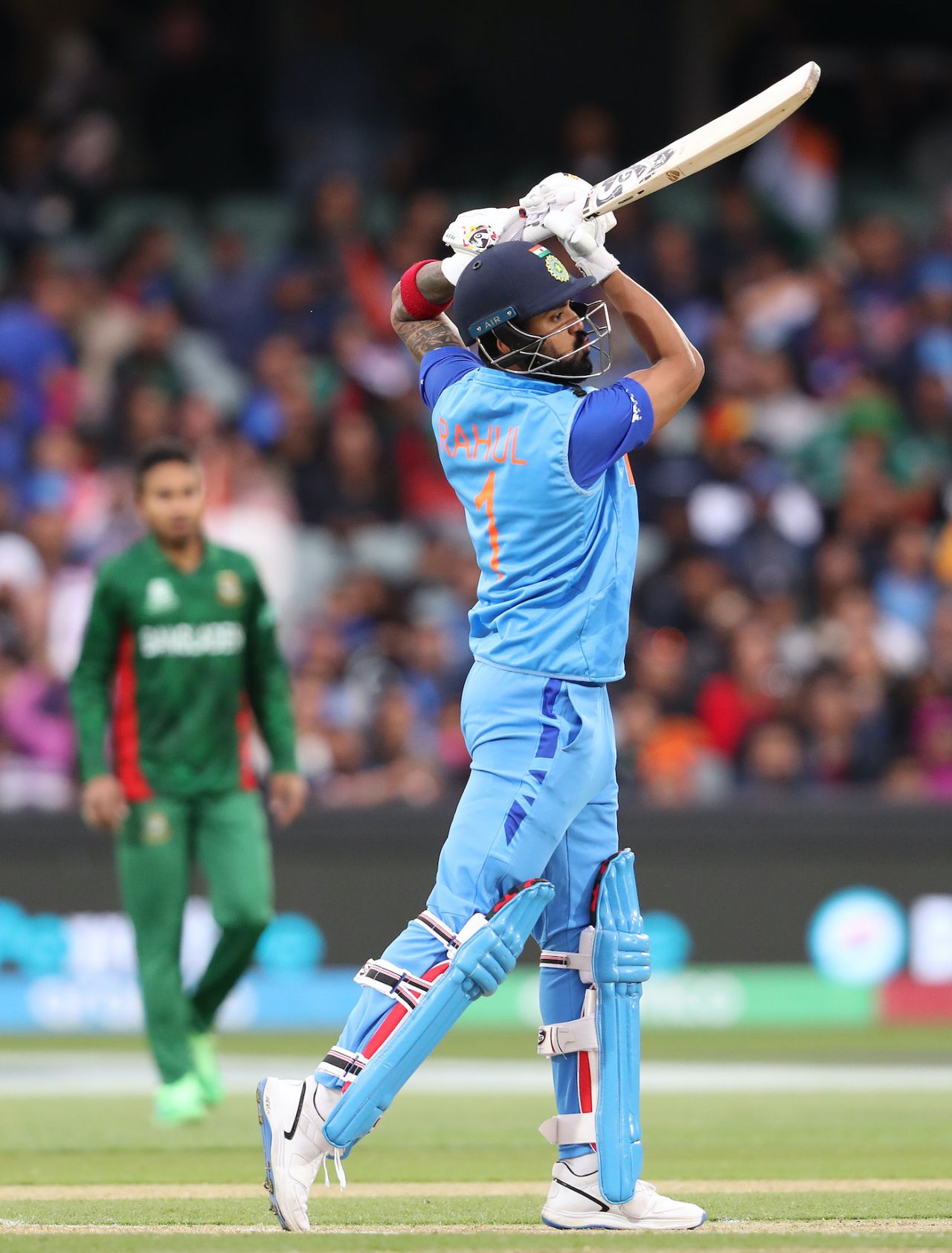 KL Rahul plays the cover drive, Bangladesh vs India, ICC Men's T20 World Cup 2022, Adelaide, November 2, 2022