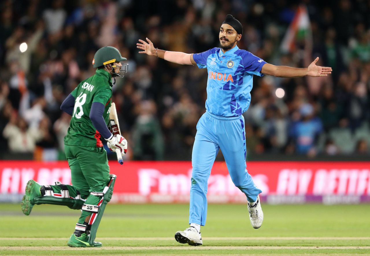 T20 WC Most Wickets, ICC T20 World Cup 2022, T20 World Cup most wickets, Arshdeep Singh t20 WC, IND vs BAN Highlights, Arshdeep Singh most wickets, Sam Curran