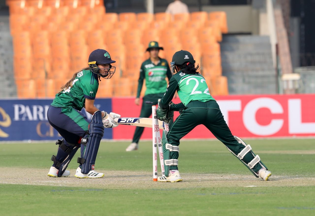 Amy Hunter was stumped by Sidra Nawaz, Pakistan vs Ireland, 1st women's ODI, Lahore, November 4, 2022