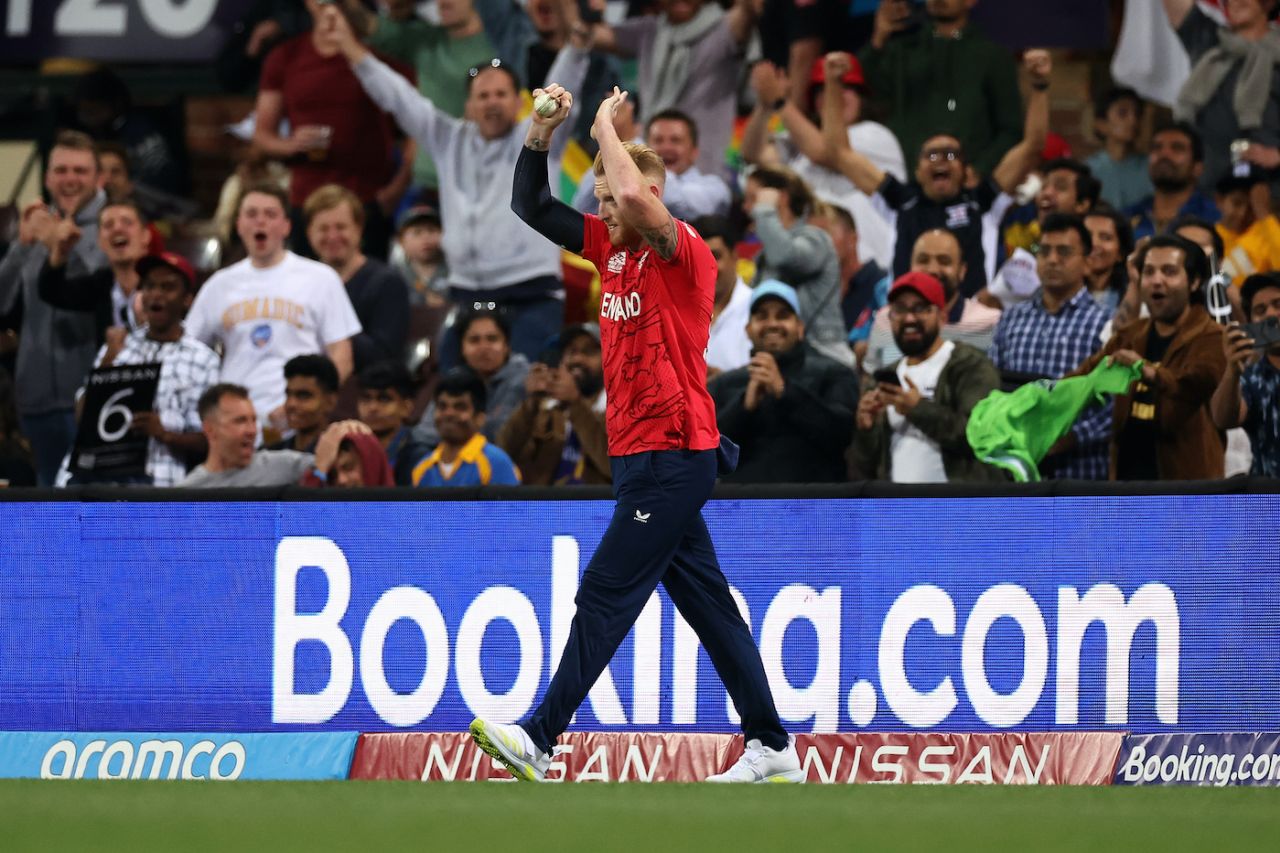 Ben Stokes celebrates after taking a boundary catch, England vs Sri Lanka, ICC Men's T20 World Cup 2022, Sydney, November 5, 2022