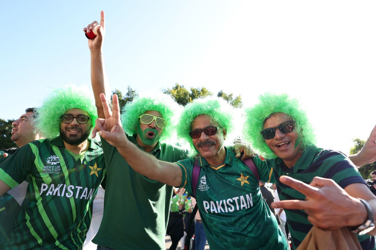 Pakistan fans gear up for the semi-final clash, New Zealand vs Pakistan, Men's T20 World Cup, Sydney, November 9, 2022
