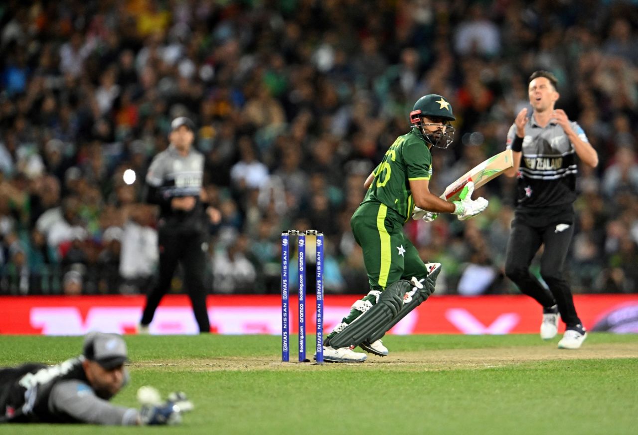 Babar Azam was shelled by Devon Conway on the first ball he faced, New Zealand vs Pakistan, T20 World Cup, 1st semi-final, Sydney, November 9, 2022