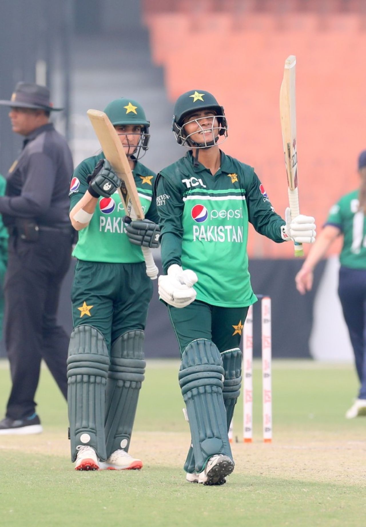 Sadaf Shamas is all smiles after completing her maiden ODI fifty, Pakistan vs Ireland, 3rd women's ODI, Lahore, November 9, 2022