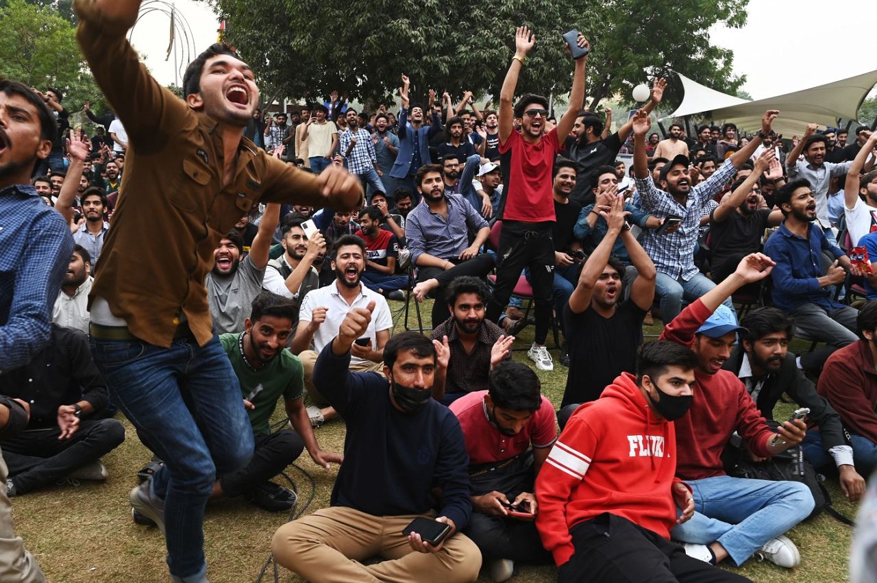 Pakistan fans celebrate in Lahore, New Zealand vs Pakistan, T20 World Cup, 1st semi-final, November 9, 2022