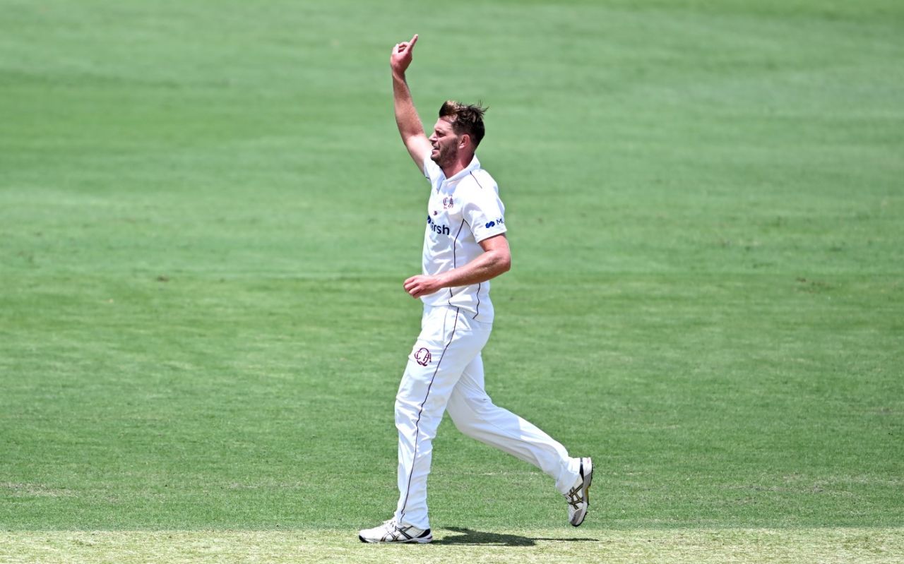 Mark Steketee claimed 5 for 18, Queensland vs Victoria, Sheffield Shield, Brisbane, November 10, 2022