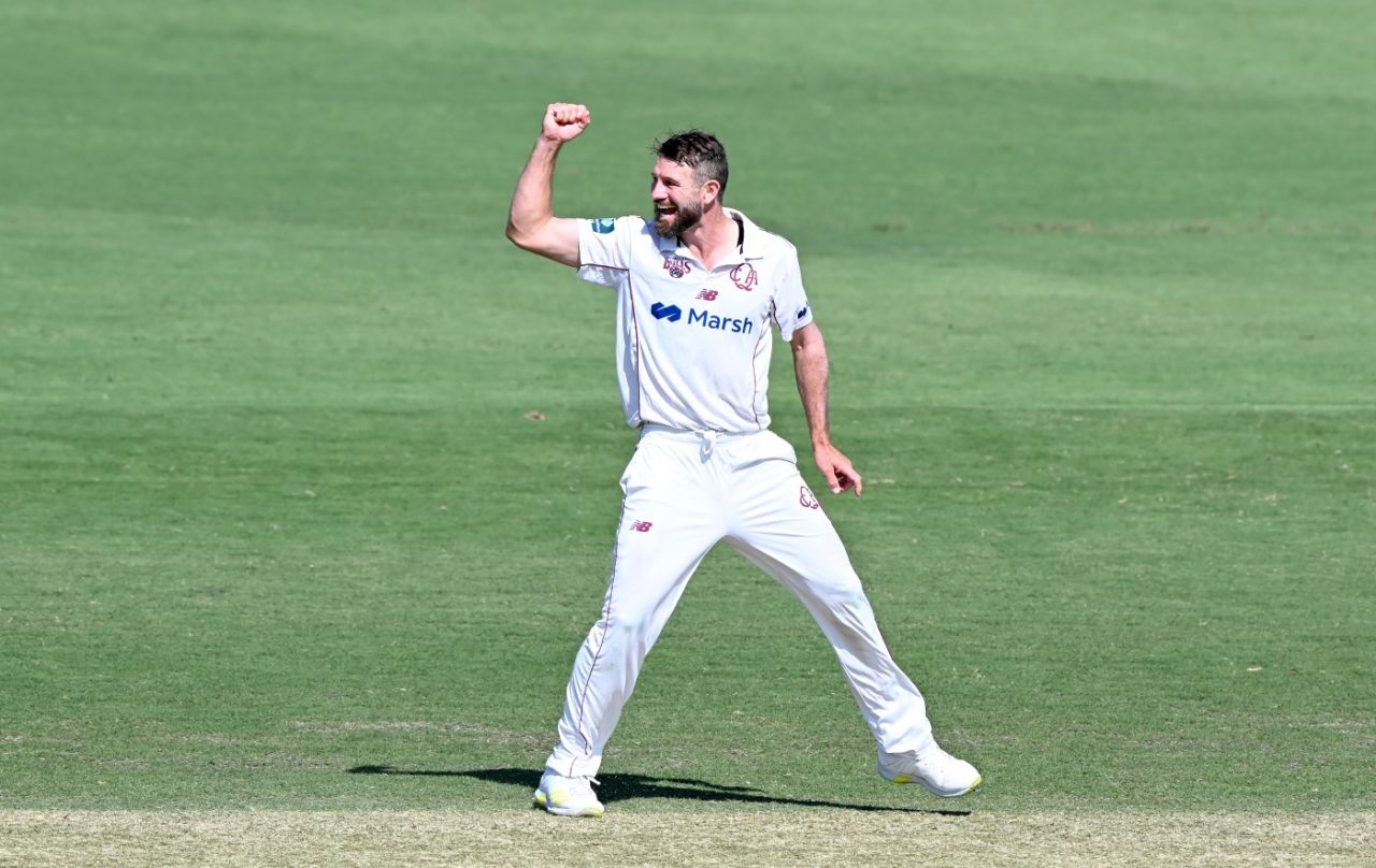 Michael Neser celebrates a wicket, Queensland vs Victoria, Sheffield Shield, Day 2, Brisbane, November 11, 2022