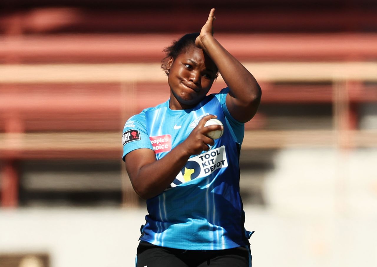 Anesu Mushangwe made her first appearance for Adelaide Strikers, Adelaide Strikers vs Hobart Hurricanes, WBBL, North Sydney Oval, November 18, 2022