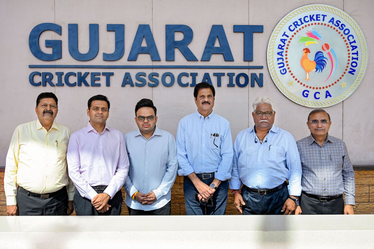 GCA office bearers with new president Dhanraj Nathwani (second from left) and BCCI secretary Jay Shah, Ahmedabad, November 19, 2022