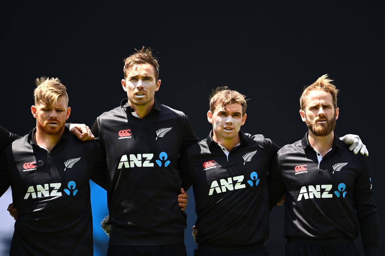 Glenn Phillips, Tim Southee, Tom Latham and Kane Williamson line up for the national anthem, New Zealand vs India, 1st ODI, Auckland, November 25, 2022