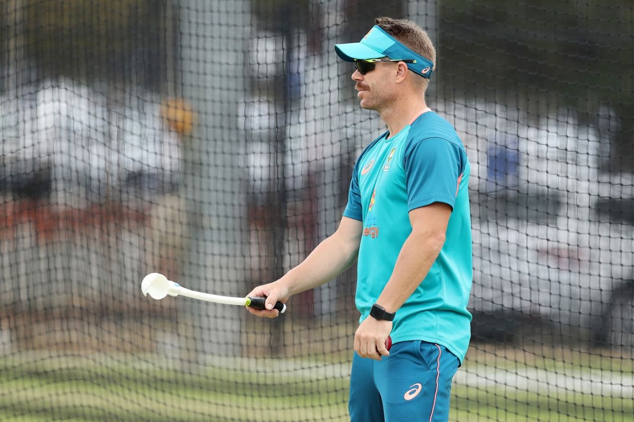 David Warner at a training session, Perth, November 26, 2022