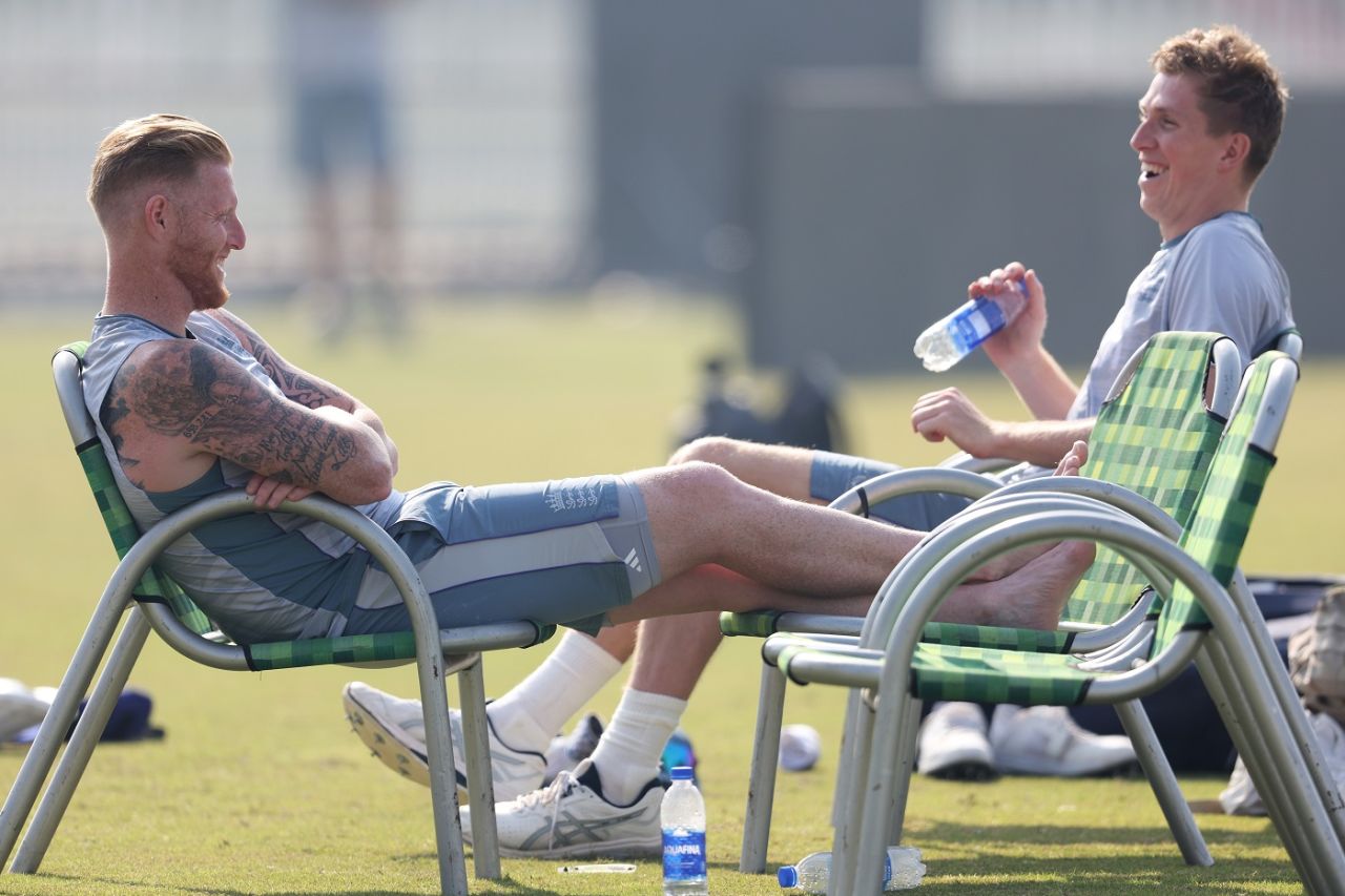 Ben Stokes and Zak Crawley cool off during a practice session, England Test tour to Pakistan, Rawalpindi, November 29, 2022