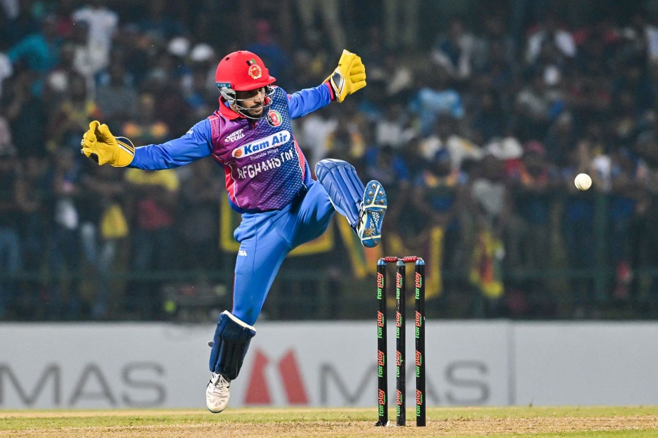 Rahmanullah Gurbaz tries to use his football skills while keeping, Sri Lanka vs Afghanistan, 3rd ODI, Pallekele, November 30, 2022