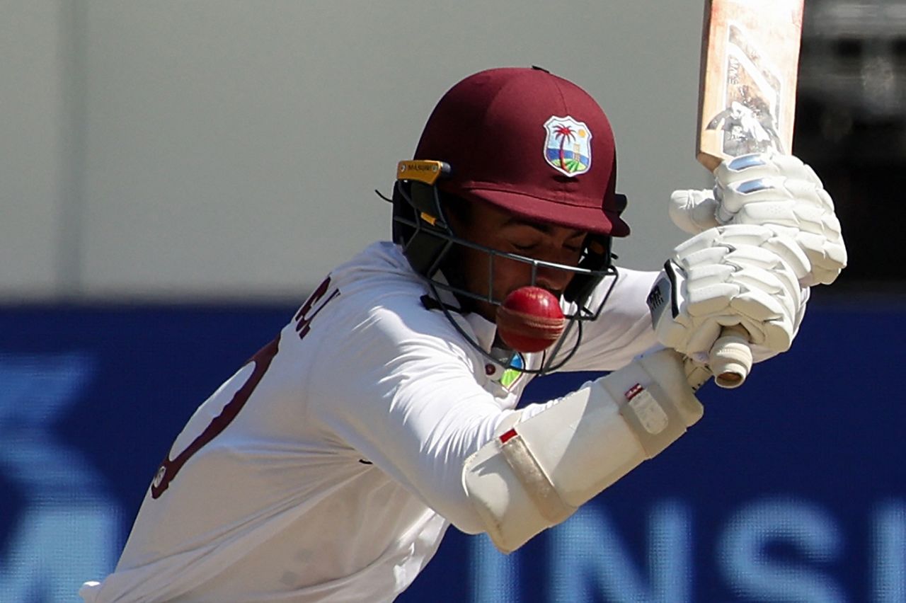 Tagenarine Chanderpaul ducks into a bouncer, Australia vs West Indies, 1st Test, Perth, 4th day, December 3, 2022