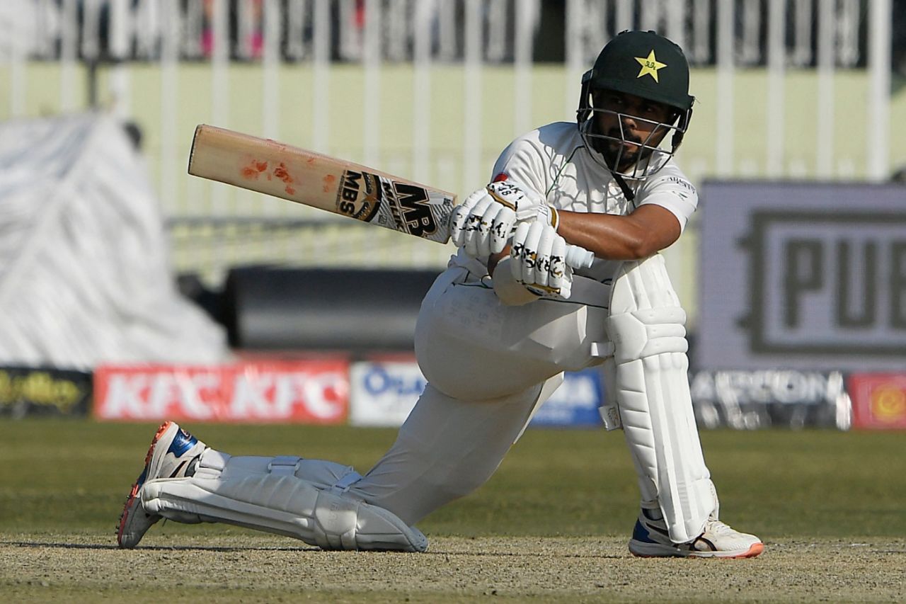 Saud Shakeel plays a sweep on Test debut, Pakistan vs England, 1st Test, Rawalpindi, 3rd day, December 3, 2022