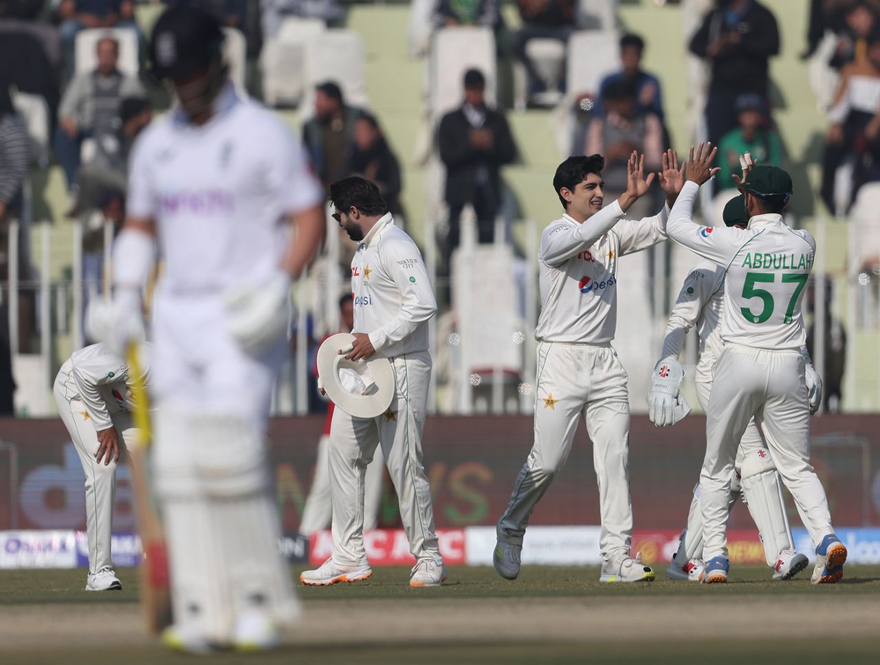 Naseem Shah removed Ben Duckett for a golden duck, Pakistan vs England, 1st Test, Rawalpindi, 4th day, December 4, 2022