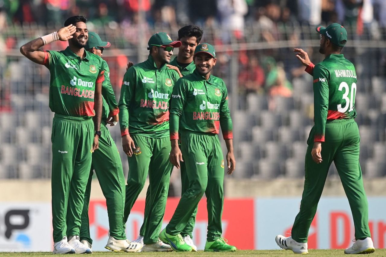 Ebadot Hossain used the short ball well to pick up four wickets, Bangladesh vs India, 1st ODI, Dhaka, December 4, 2022