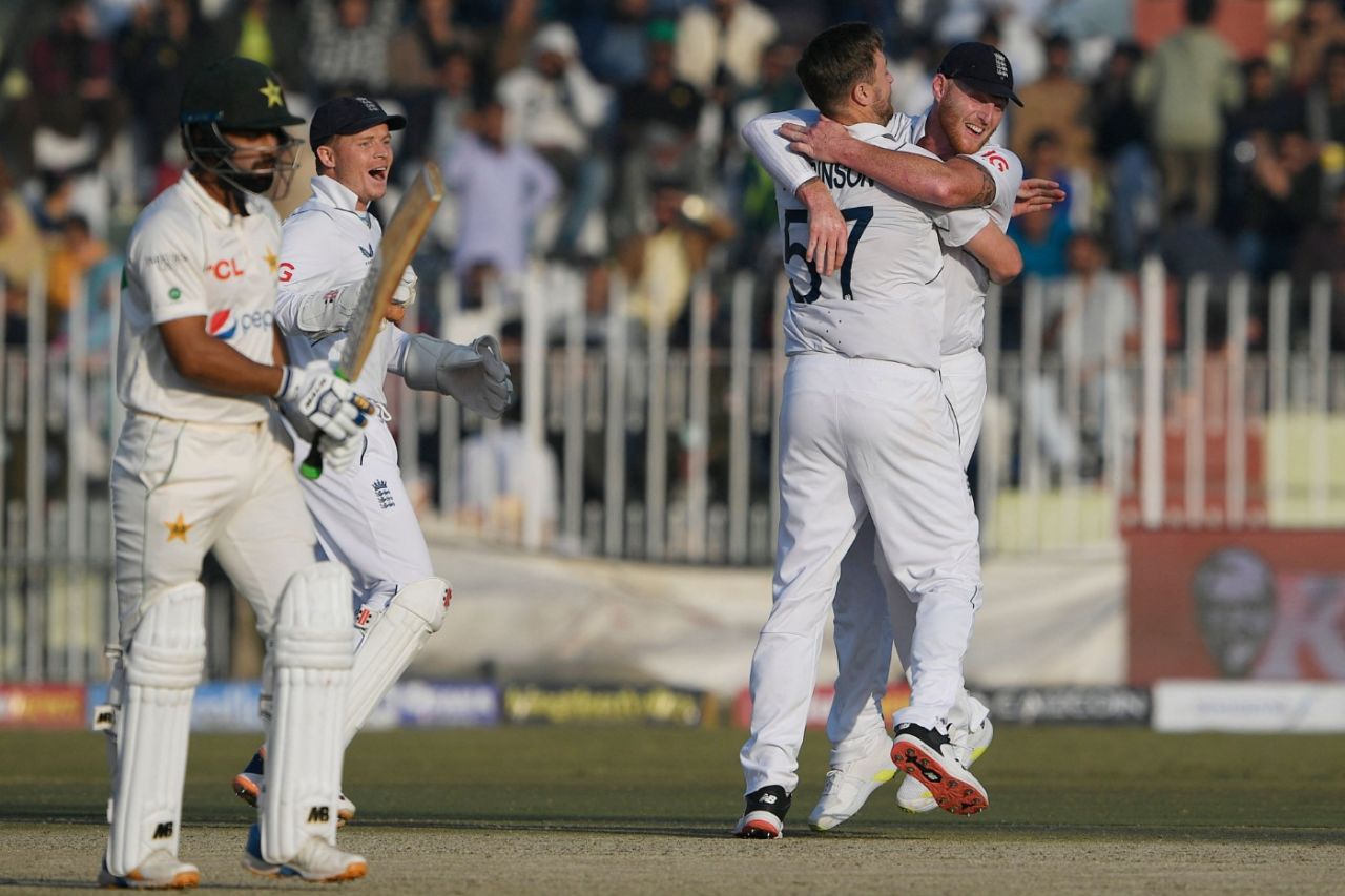 Ollie Robinson broke through early for England, Pakistan vs England, 1st Test, Rawalpindi, 4th day, December 4, 2022
