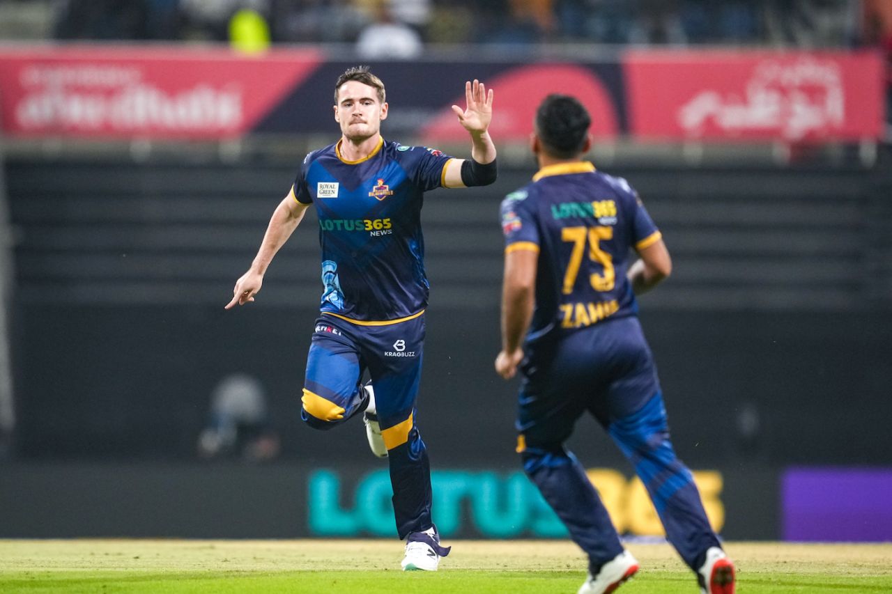 Josh Little gave away only four runs while taking two wickets in his two overs, Deccan Gladiators vs New York Strikers, Abu Dhabi T10, Final, Abu Dhabi, December 04, 2022