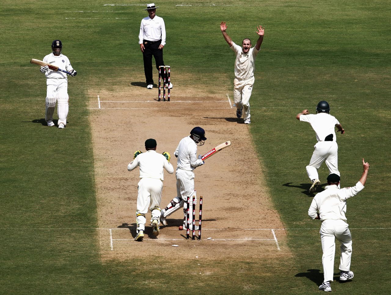 Virender Sehwag is bowled by Jason Krejza, India v Australia, 4th Test, Nagpur, 1st day, November 6, 2008