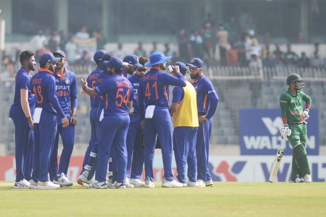The Indians wait for the TV umpire to confirm Anamul Haque's dismissal, Bangladesh vs India, 2nd ODI, Dhaka, December 7, 2022