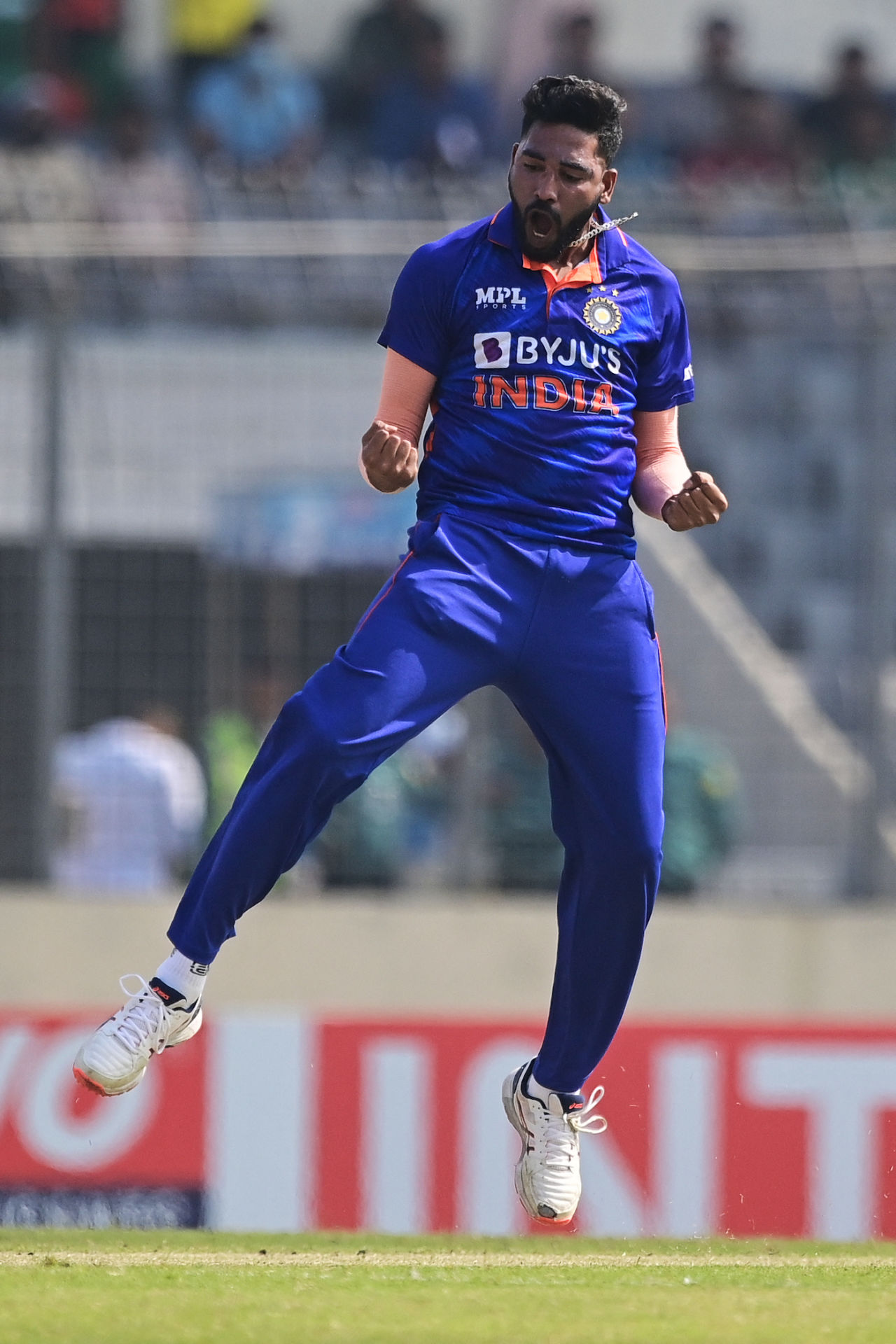 Mohammed Siraj got it right after a poor start to send Anamul Haque back, Bangladesh vs India, 2nd ODI, Dhaka, December 7, 2022