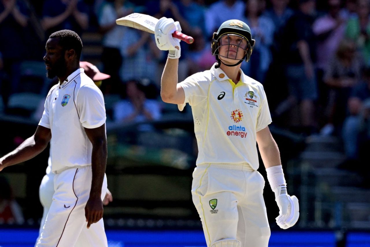 Marnus Labuschagne acknowledges his 150, Australia vs West Indies, 2nd Test, Adelaide, 2nd Day, December 9, 2022