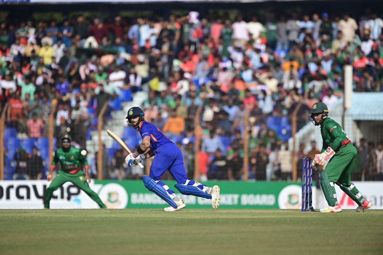 Virat Kohli tucks one away on his way to a 85-ball hundred, Bangladesh vs India, 3rd ODI, Chattogram, December 10, 2022