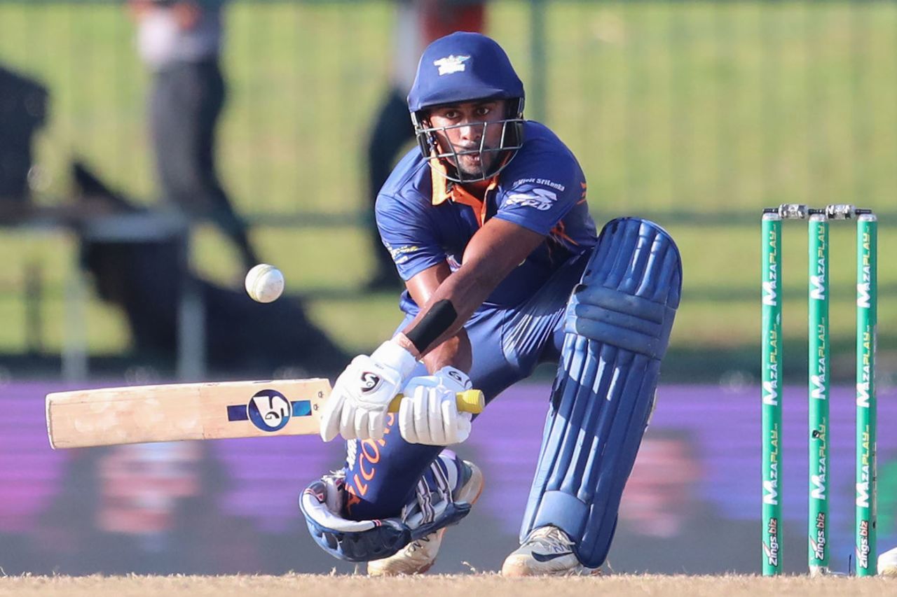 Kamindu Mendis brings out an unorthodox stroke, Kandy Falcons vs Dambulla Aura, LPL 2022, Pallekele, December 13, 2022