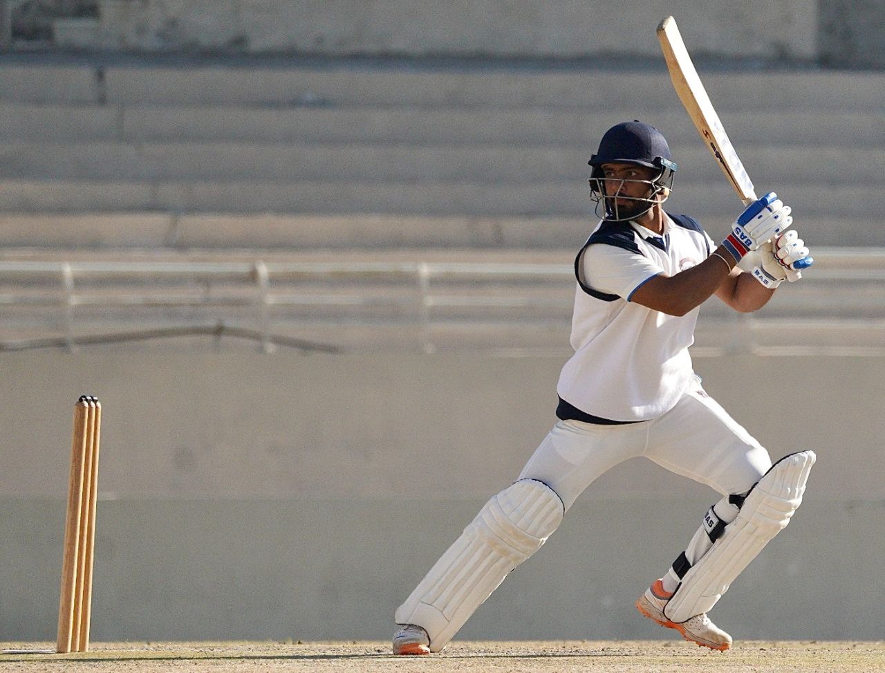Mandeep Singh cuts one away, Punjab vs Chandigarh, Mullanpur, 2nd day, Ranji Trophy, December 14, 2022